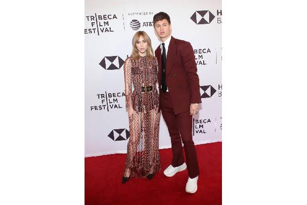 ...Suki Waterhouse und Ansel Elgort. Der Independent-Streifen beschreibt das Leben eines jungen Mannes, der jeden Mittag sei...