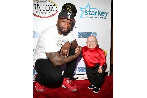 ...brachte Verne Troyer zum Kniefall. Prominentestes Beispiel: 'In Da Club'-Ikone 50 Cent. Der in Los Angeles geborene Verne...