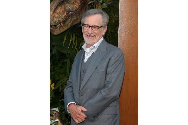 ...Steven Spielberg: Jessica stammt aus einer früheren Beziehung mit Kate Capshaw, Max aus Spielbergs früherer Ehe mit Amy I...