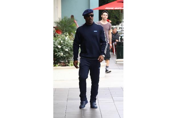 ...Eddie Murphy, der insgesamt bald zehn Kinder haben wird. Aus seiner Ehe mit Nicole Mitchell, die von 1993 bis 2006 hielt,...