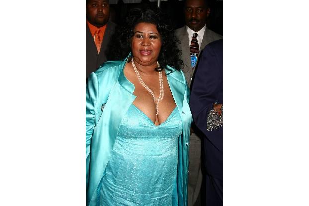 In dem 1980 erschienenem Film 'Blues Brothers' und seinem Sequel 'Blues Brothers 2000' wirkte Aretha mit und machte das, was...