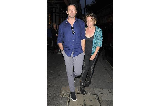 ...die Langzeit-Verheirateten Hugh Jackman und Deborra-Lee Furness wissen nach 22 Jahren Ehe noch, wie man sich einen gemütl...