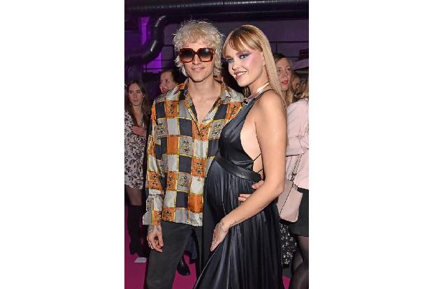 Ist er oder ist er nicht fremdgegangen? Das It-Girl Bonnie Strange warf seinem Ex Leebo Freeman vor, sie im neunten Monat be...
