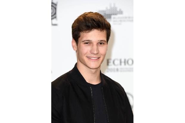 Väter haltet eure Töchter fest: Wincent Weiss tourt gerade durch Deutschland. Scharen junger Fans pilgern zu seinen Konzerte...