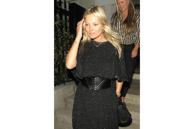 ...Kate Moss und Pete Doherty. Die beiden nahmen nicht nur gemeinsam leidenschaftlich gerne Kokain und andere Drogen zu sich...