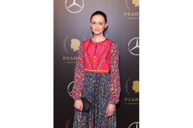 ...Alexis Bledels Kind. Nicht nur konnte der 'Gilmore Girls'-Star die Schwangerschaft verbergen, sondern auch die Ankunft se...