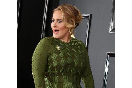 ...Adele, denn niemand wusste bis zwei Monate vor der Geburt von ihrem Sohn Angelo, dass die Musikerin schwanger ist. Erst, ...