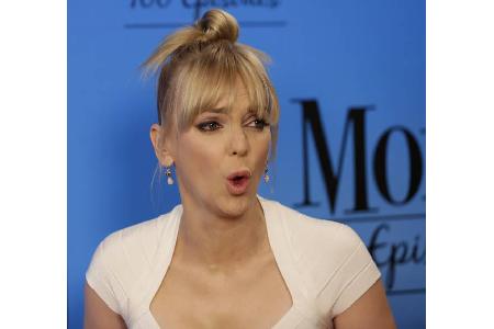 Nein, Anna Faris musste Chris Pratt keine 900.000 Dollar zahlen. Der hat genug Kohle. Diese Summe ging an Faris' ersten Ehem... Nein, Anna Faris musste Chris Pratt keine 900.000 Dollar zahlen. Der hat genug Kohle. Diese Summe ging an Faris' ersten Ehem...