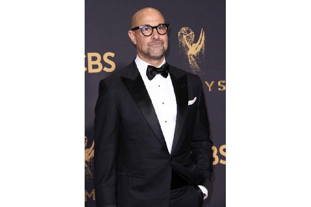 ...auch Stanley Tucci weit gebracht. Und was man vielleicht nicht mehr auf dem Kopf hat, kann man als Mann ja auch mal...