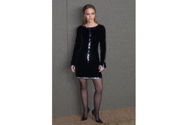 ...Schauspielerin Lily Rose-Depp und Chanel gehören einfach zusammen. Deswegen ist die junge Schönheit in zahlreichen Werbek...