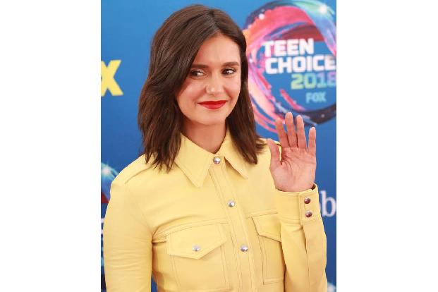 ...Nina Dobrev. Die ist für zwei Optionen offen: Gerne würde sie einen weiblichen James Bond, beziehungsweise eine Jane Bond...