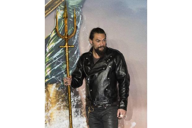 Endlich ist es soweit: Ab dem 20. Dezember wird Jason Momoa alias Aquaman auch das deutsche Publikum fesseln. Der DC-Superhe...