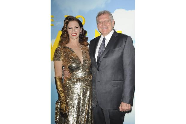 ...Robert Zemeckis, der mit seiner Frau Leslie zur Premiere gekommen war. Kinofans lieben den Filmemacher natürlich vor alle...