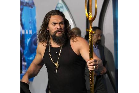 Absoluter Star des Films: Jason Momoa alias Arthur Curry, der halb Mensch halb Meeresgott ist und als Aquaman die Ober-, sow...