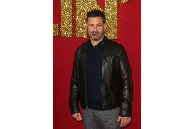 ...Jimmy Kimmel hielt die Zügel in der Hand, als es 2017 zum größten Oscar-Skandal überhaupt kam: Ein falscher Streifen wurd...