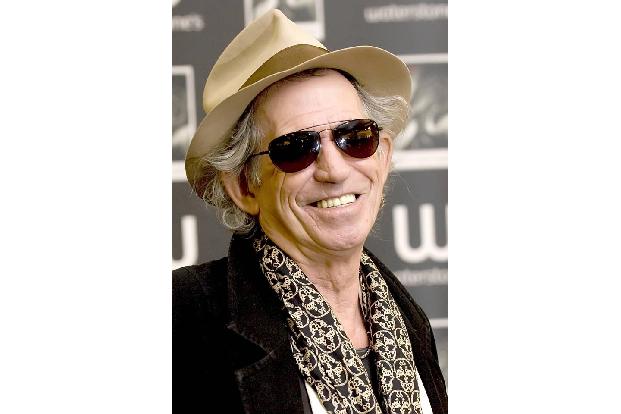 75 und ein bisschen weise: Mittlerweile hat Keith Richards seinen legendären Alkoholkonsum erheblich eingeschränkt. 