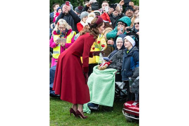 ...das Fest ganz traditionell mit der Queen auf ihrem Landsitz begingen. Die ganze Familie war vor Ort, wenn auch nicht alle...