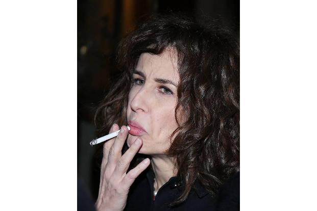 ...sich einfach nur dem Klischee der rauchenden Französin zu fügen, wie Valérie Lemercier. Bei all dem Stress als Schauspiel...