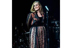 Gibt es ein neues Album? Adele wurde in einem Tonstudio gesichtet