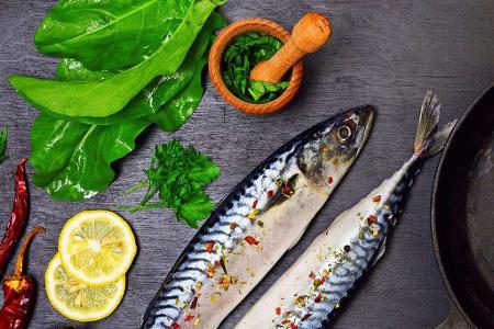Butter bei die Fische: Fischverzehr kurbelt Libido und Fruchtbarkeit an Butter bei die Fische: Fischverzehr kurbelt Libido und Fruchtbarkeit an