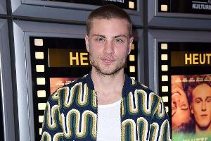 Jannik Schümann: Über den Ruf als Schönling, ewiger Newcomer und Karriere in Hollywood