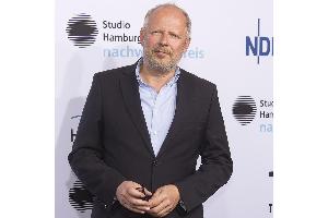 Tatort-Star Axel Milberg: "Jede einzelne Geschichte muss für sich stehen"