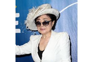 Yoko Ono: Ein ganz besonderes Geschenk zur goldenen Hochzeit