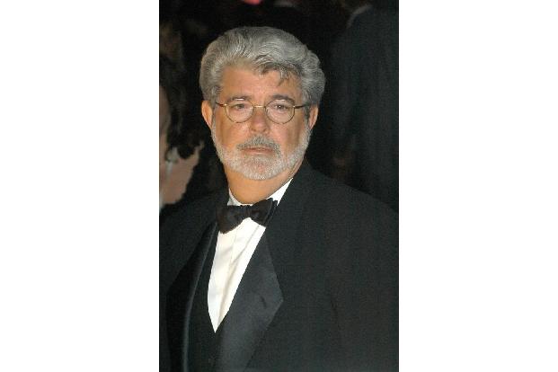 Noch in der High School hatte George Lucas einen schweren Autounfall, bei dem er nur knapp dem Tod entkam. Der künftige Kult...