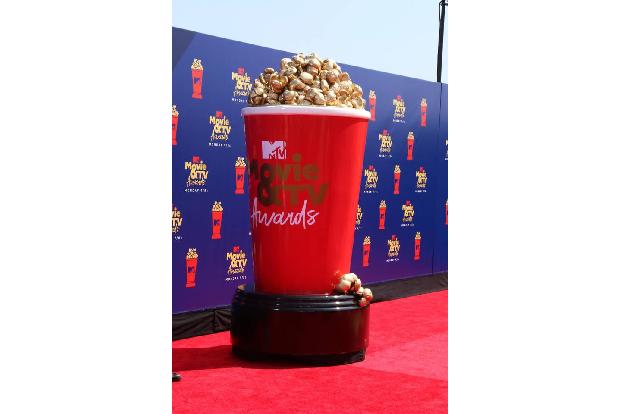 ...Popcorntüte der Welt zieht Jahr für Jahr große und kleine Stars nach Los Angeles. Dieses Wochenende auch...