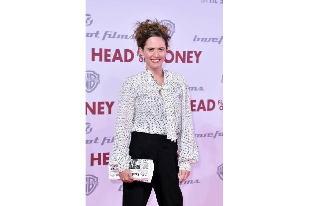 ...Emily Cox übernommen. Die ersten Kritiken zum Film machen jedoch wenig Hoffnung. Die 'New York Times' etwa schreibt: 