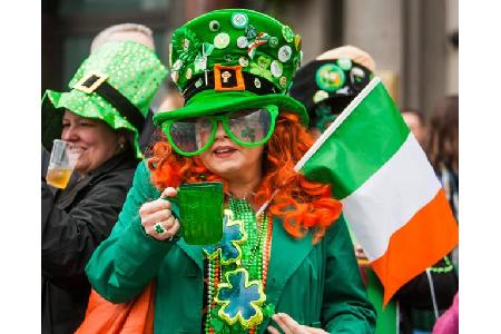 ...Irland in der ganzen Welt verbreitet haben. Auch in Deutschland wird der große Tag der Iren mittlerweile stilvoll begange...