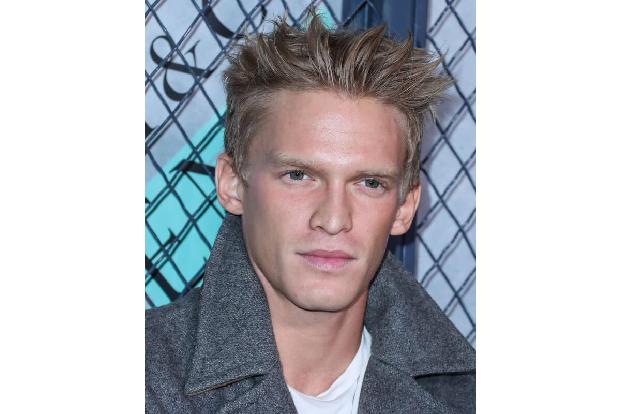 …bestätigte Miley vergangene Woche, dass der neue Mann an ihrer Seite der australische Musiker Cody Simpson sei.