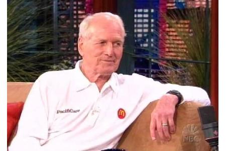 Er ist der Urvater aller Stars, die Lebensmittel herstellen: Paul Newmans Salatsaucen 'Newman's Own' gibt es bereits seit 19...