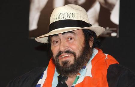 …Luciano Pavarotti. Dieser hatte sogar daran gedacht, seine Karriere zu beenden. Der Tenor erholte sich jedoch und machte sc...
