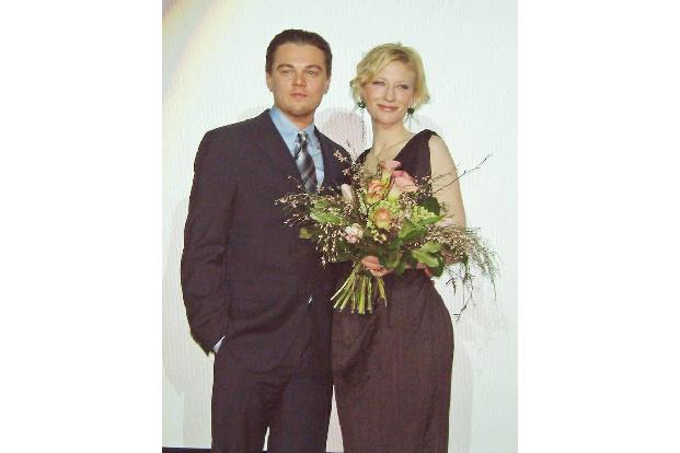...Leo ist Martin Scorsese, der seit 2003 fünf Mal mit ihm gearbeitet hat, unter anderem an dem Biopic 'The Aviator', in dem...