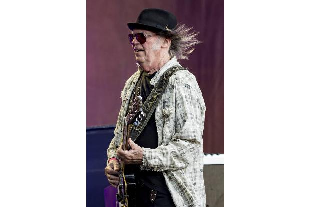 Seinen Riesen-Hit 'Heart of Gold' von 1972 hasst Neil Young zwar nicht unbedingt, aber er hasste, welchen Einfluss sein einz...