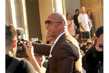 Schon seit Monaten versorgt Schauspieler Dwayne Johnson seine Follower auf Social Media mit kleinen Teasern, die auf sein ne...