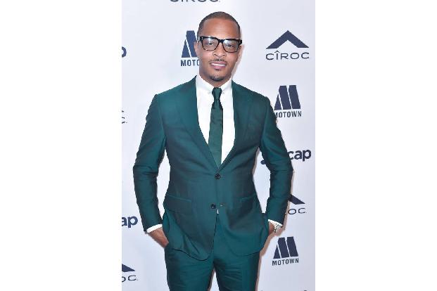 Das war wohl nichts: In einem Podcast ließ sich Rapper T.I. darüber aus, dass er ein Mal im Jahr mit seiner Tochter Deyjah H... Das war wohl nichts: In einem Podcast ließ sich Rapper T.I. darüber aus, dass er ein Mal im Jahr mit seiner Tochter Deyjah H...