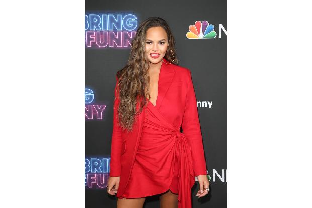 Auch Chrissy Teigen schlug in die gleiche Kerbe. 