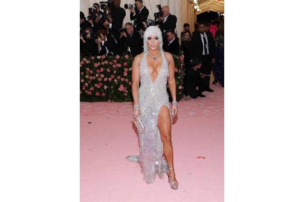 Wer so aussieht wie Jennifer Lopez, schreit ja förmlich danach, zur Barbie zu werden. Das passierte dann auch 2013.