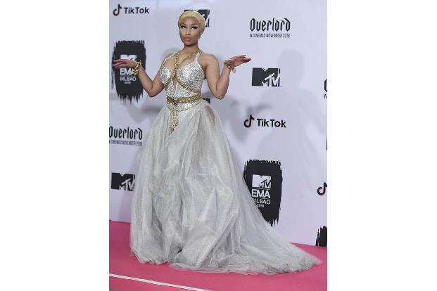 Nicki Minaj reiste auf Bitten eines Handyproviders 2015 nach Angola, um dort ihre Songs zum Besten zu geben. Problem: Die Fi...