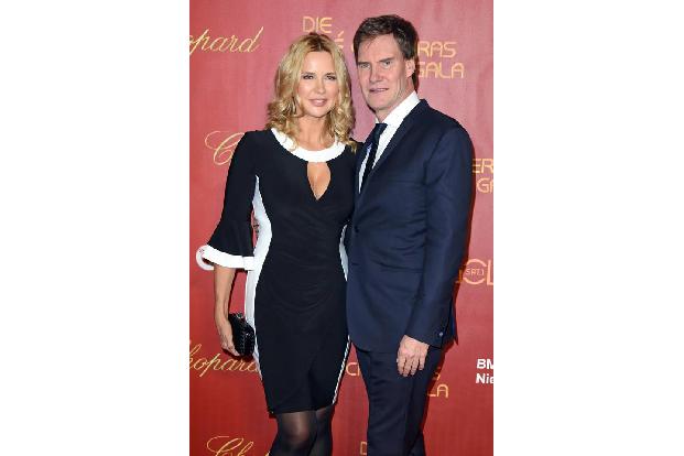 ...Carsten Maschmeyer noch nicht, doch der Milliardär arbeitet daran. Sein privates Glück hat er mit Veronica Ferres gefunde...