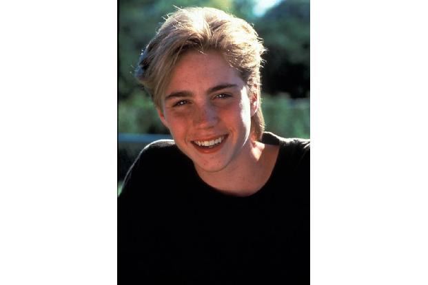 So jung, so schön, so erfolgreich und viel zu früh verstorben: Als Bastian Balthasar Bux wurde Jonathan Brandis in 'Eine une...