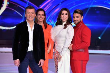 Die beiden ehemaligen Profi-Eiskunstläufer Daniel Weiss und Katarina Witt, TV-Liebling Judith Williams und Profi-Tänzer Cale...