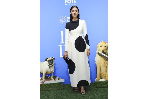 Zuletzt verzauberte Nina in dem Hundefilm 'Dog Days', der im August letzten Jahres erschien. Auf der Premiere in Los Angeles...