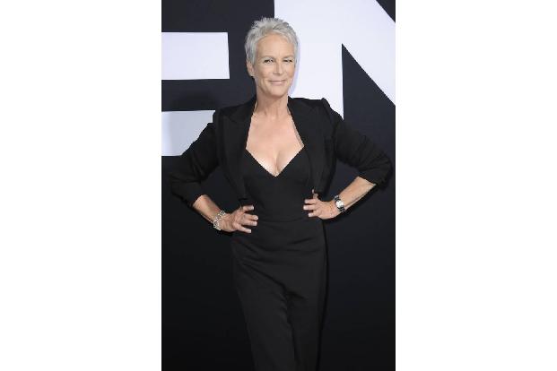 Jamie Lee Curtis hat gemeinsam mit ihrem Mann Christopher Guest zwei Kinder, Thomas und Annie, adoptiert. Dem nicht genug, s...