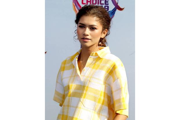 ...Zendaya verzichtet ebenfalls auf die flüssige Köstlichkeit: 