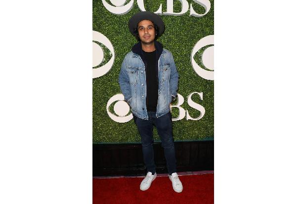 ...überzeugt Kunal mit seinen lässigen Looks. Neben der Schauspielerei versuchte sich der Serienstar auch als Moderator und ...
