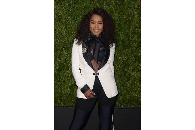 ...Angela Bassett, denn sie hat eine Rolle in 'Avengers: Endgame' übernommen, der alle Rekorde an den Kinokassen gebrochen h...