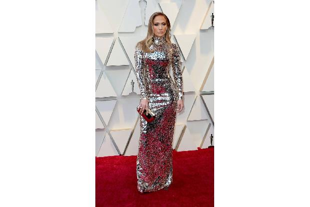 …war Jennifer Lopez in diesem Dress von Tom Ford bei den diesjährigen Oscars. Vergangene Woche erst wurde die Latina dank Ou...